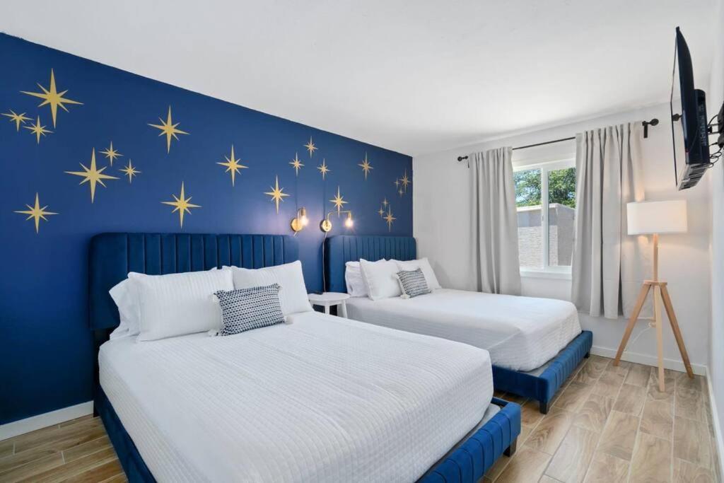 Fab Phx Getaway W/ Pool & Fire Pit Villa Phoenix Dış mekan fotoğraf